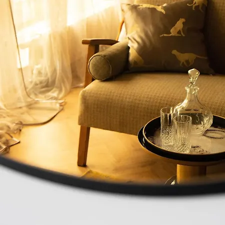 With Private Bathroom At Three Bedroom Interwar Grabyte With Daily Spaces To Share By Pine Forest On The Bank Of The River- 8min By Car From Old Town 4*