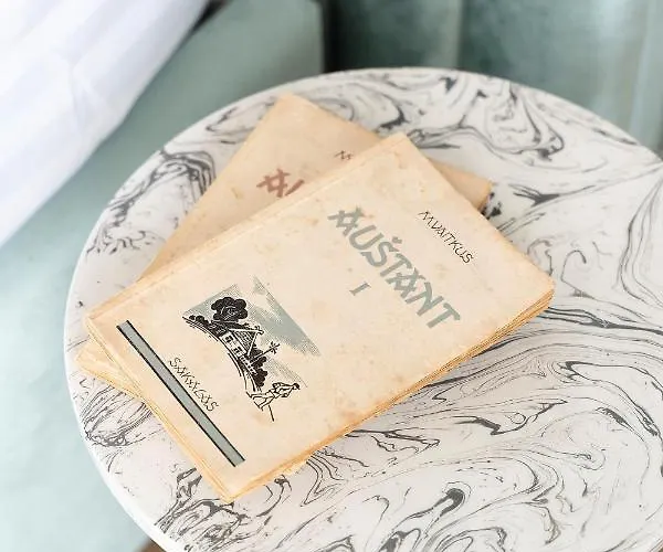 With Private Bathroom At Three Bedroom Interwar Grabyte With Daily Spaces To Share By Pine Forest On The Bank Of The River- 8min By Car From Old Town Pensionat 4*