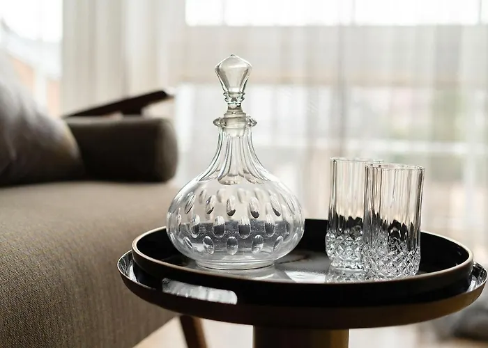 With Private Bathroom At Three Bedroom Interwar Grabyte With Daily Spaces To Share By Pine Forest On The Bank Of The River- 8min By Car From Old Town 4* Kaunas