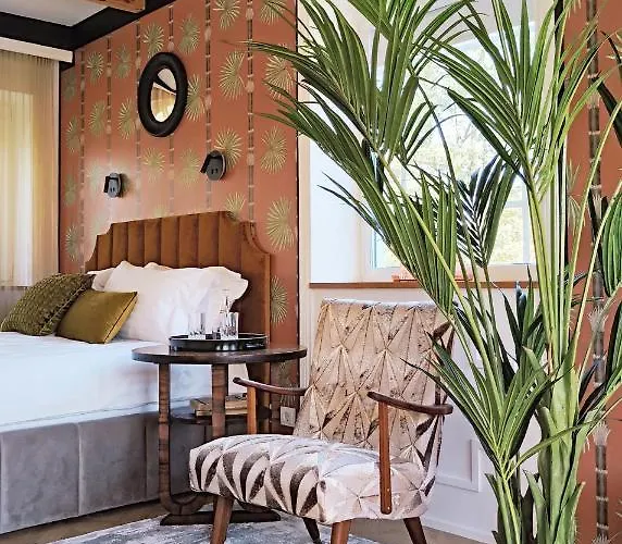 With Private Bathroom At Three Bedroom Interwar Grabyte With Daily Spaces To Share By Pine Forest On The Bank Of The River- 8min By Car From Old Town Pensionat 4*